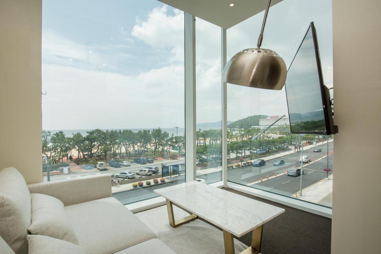 Uh Suite The Haeundae Busan Exterior foto