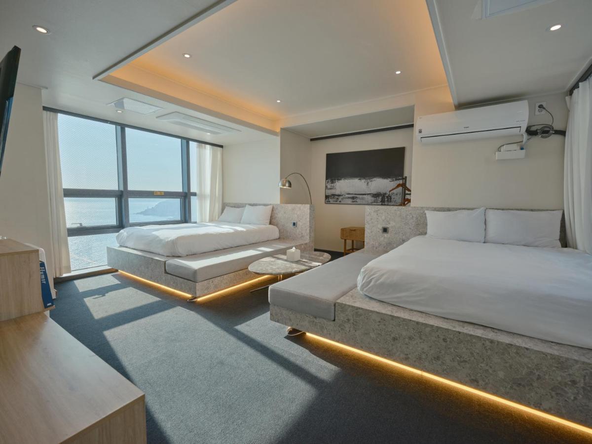 Uh Suite The Haeundae Busan Exterior foto