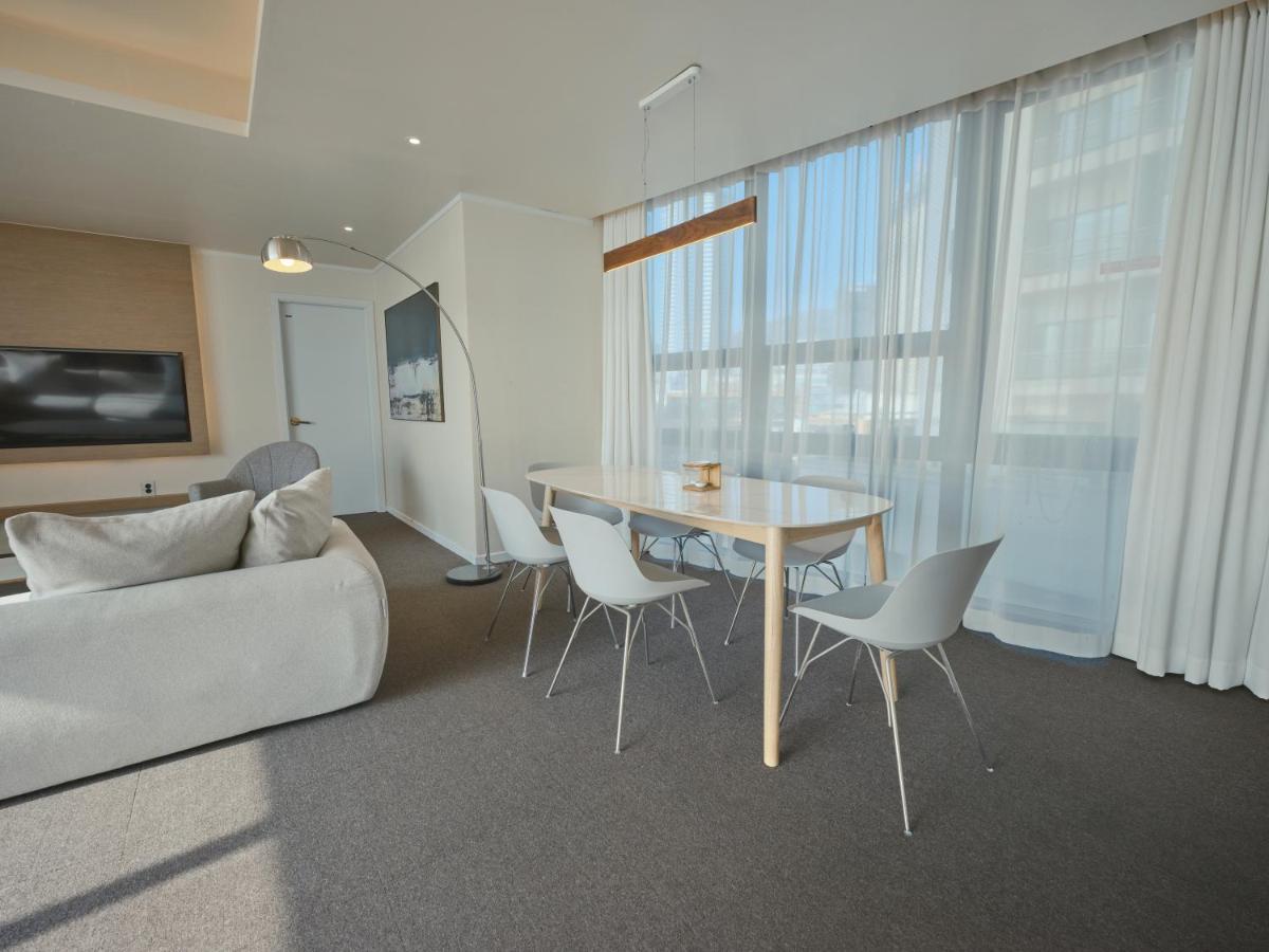 Uh Suite The Haeundae Busan Exterior foto