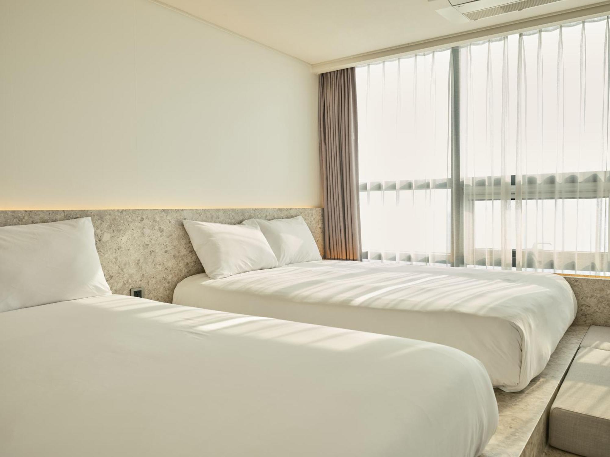 Uh Suite The Haeundae Busan Exterior foto